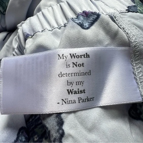 NWT Nina Parker Trendy Plus Size Blue Butterfly Satin Romper - Picture 8 of 9